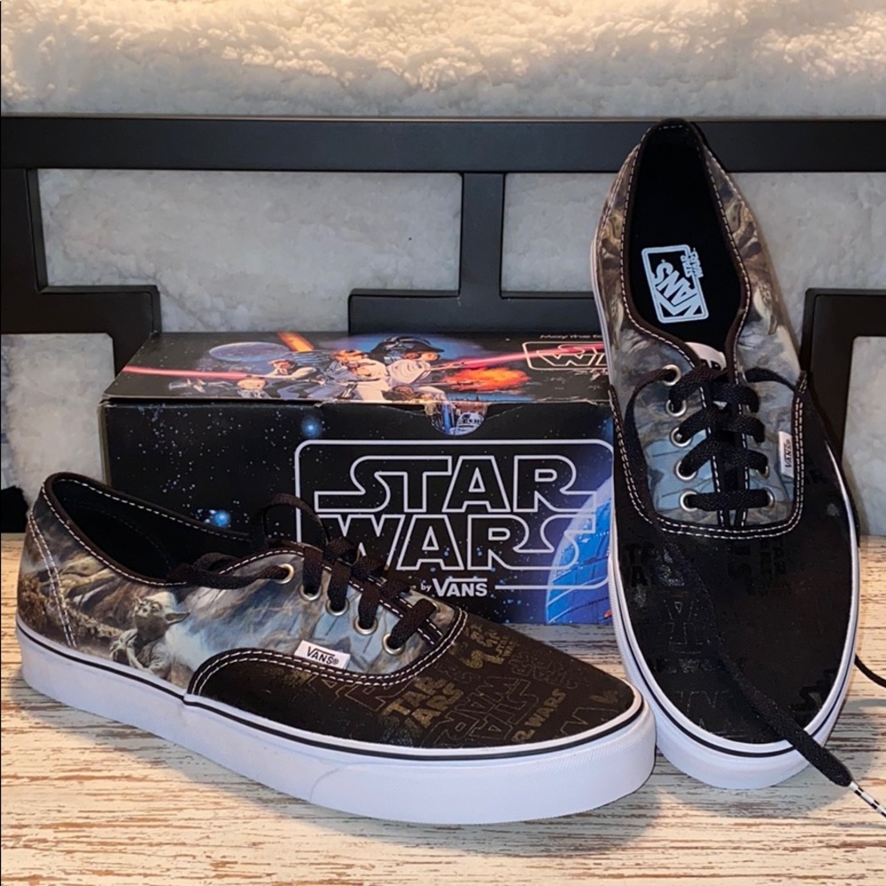 NIB VANS STAR WARS YODA